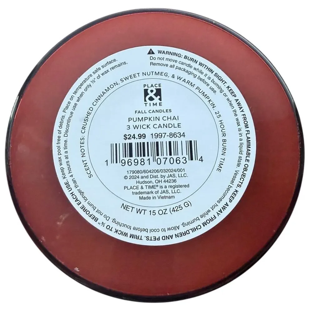Place & Time Fall Candles Pumpkin Chai 3-Wick 15oz Candle Scented NEW 25 Hr Burn